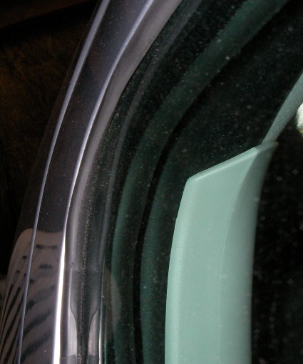 http://www.forum-peugeot.com/Forum/mesimages/21256/vitre ArrG.jpg